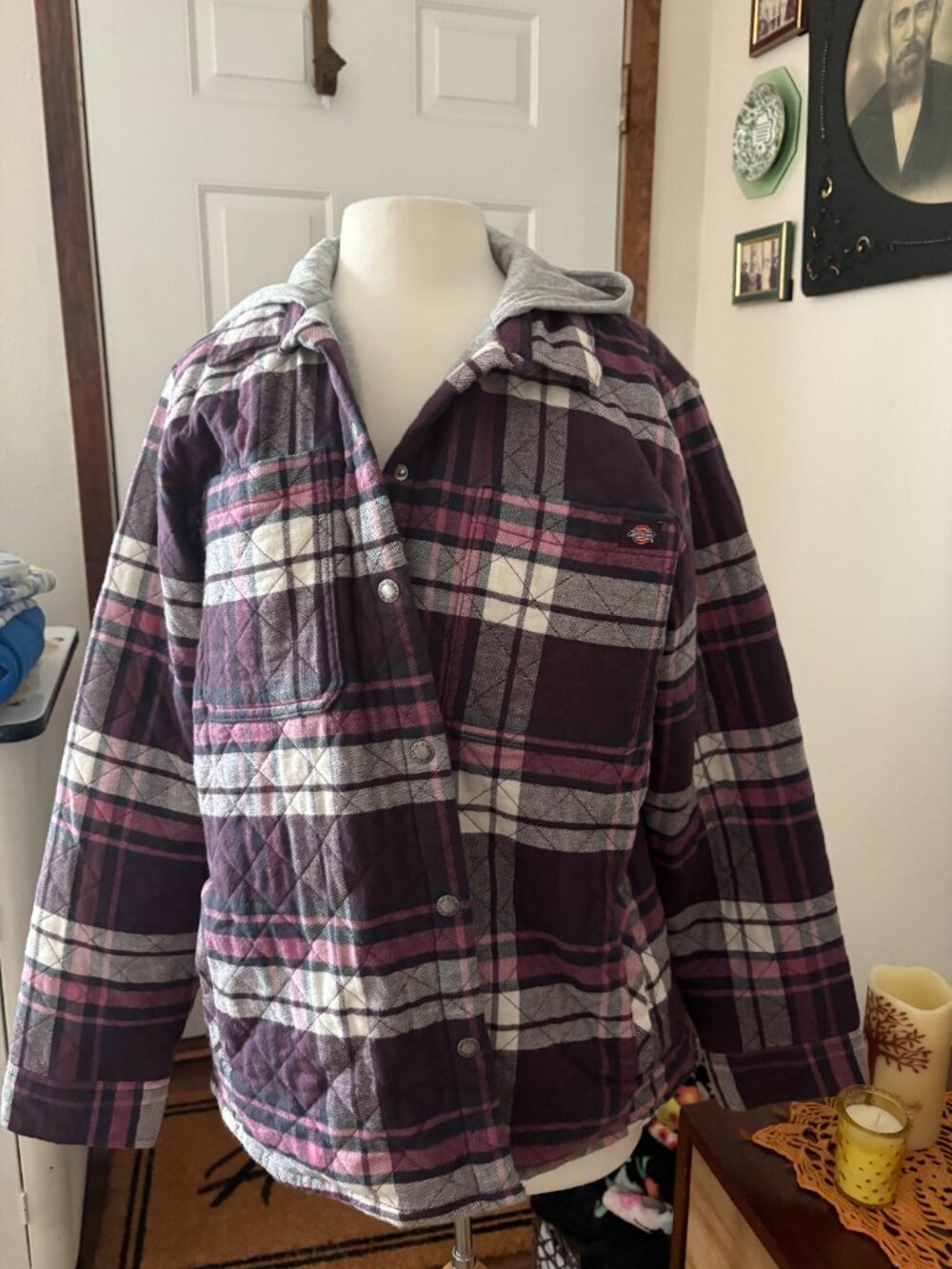 Dickies Women's Quilted Flannel Lined shirt Jacket Hoo